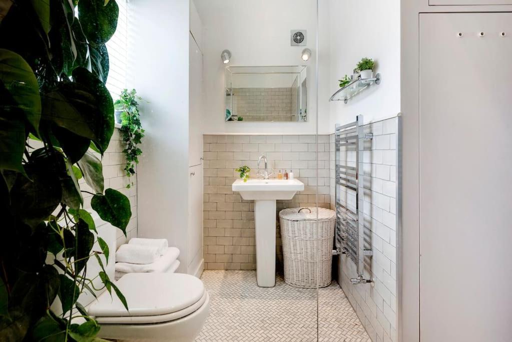 Appartamento Contemporary Clapham Living Londra Esterno foto