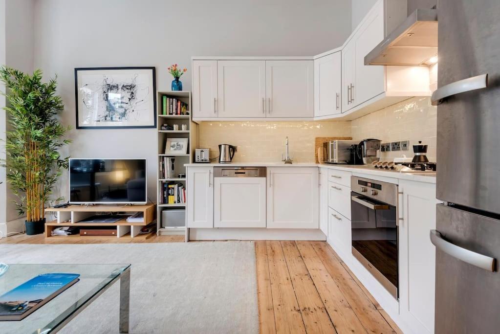 Appartamento Contemporary Clapham Living Londra Esterno foto